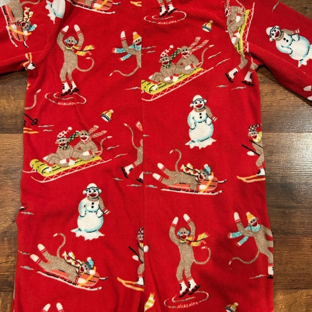 Nick & Nora Sock Monkey One Piece Pajama Zip M Women Red Ice Skating Sledding - Picture 8 of 8